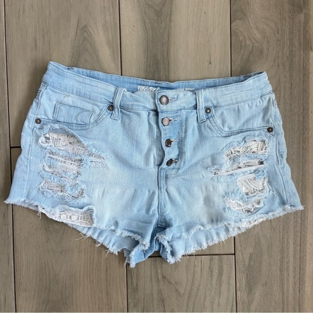 Mossimo Denim Super Stretch Light Wash Distressed‎ High Rise Shorts Size 12/31